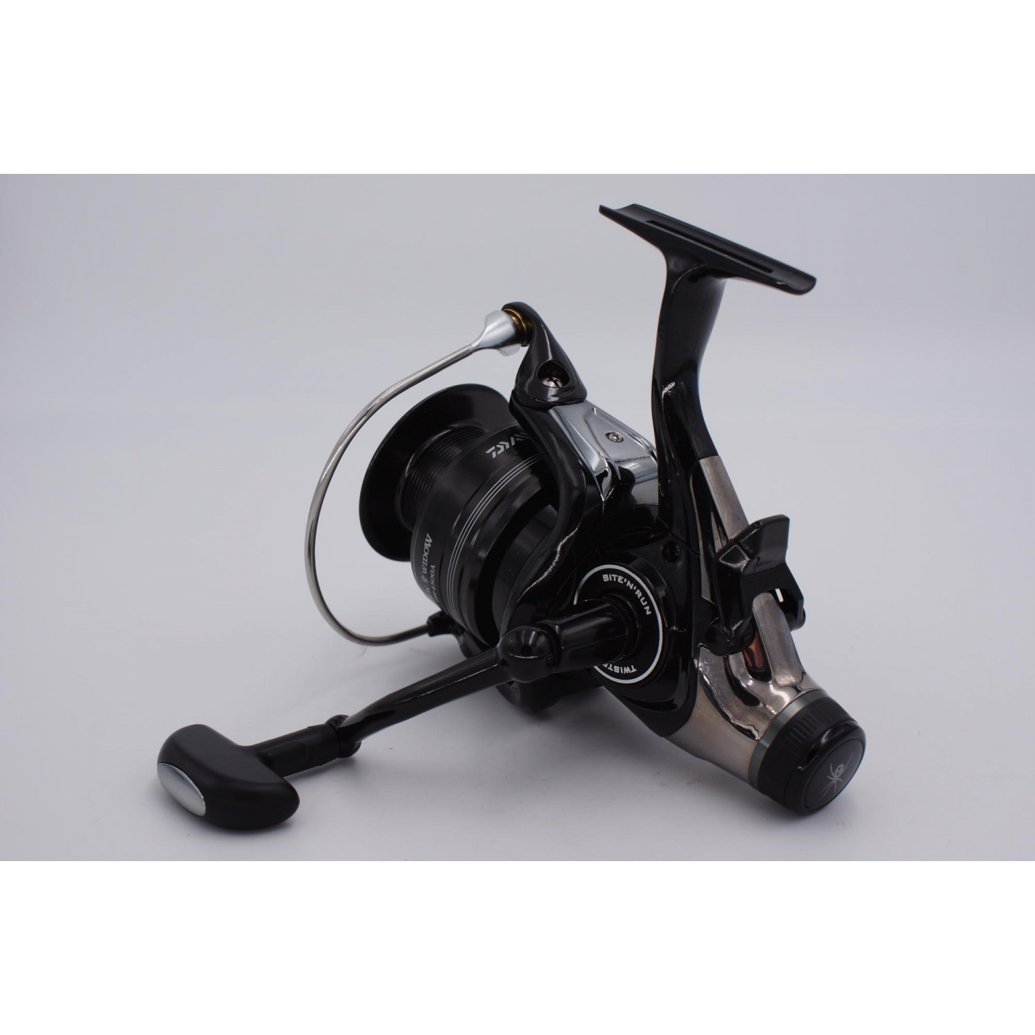 DAIWA Black Widow BR A, 4500, left and right hand, Free spool
